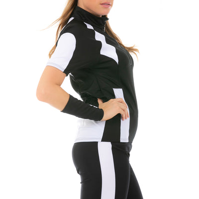 InstantFigure Cycling Compression Shirt With Back Pockets AWT026